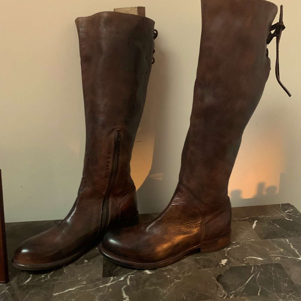 These are new and beautiful size 10 Bed Stu riding boots (pecan rustic).